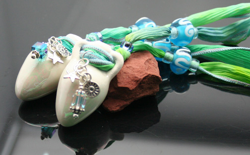 aromatherapy jewelry