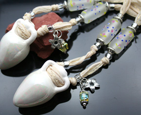 aromatherapy jewelry